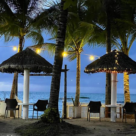 Treasure Beach Resort Carles Exterior foto